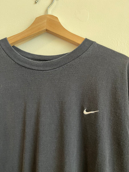 00s Nike Black Essential Tee (XXL)