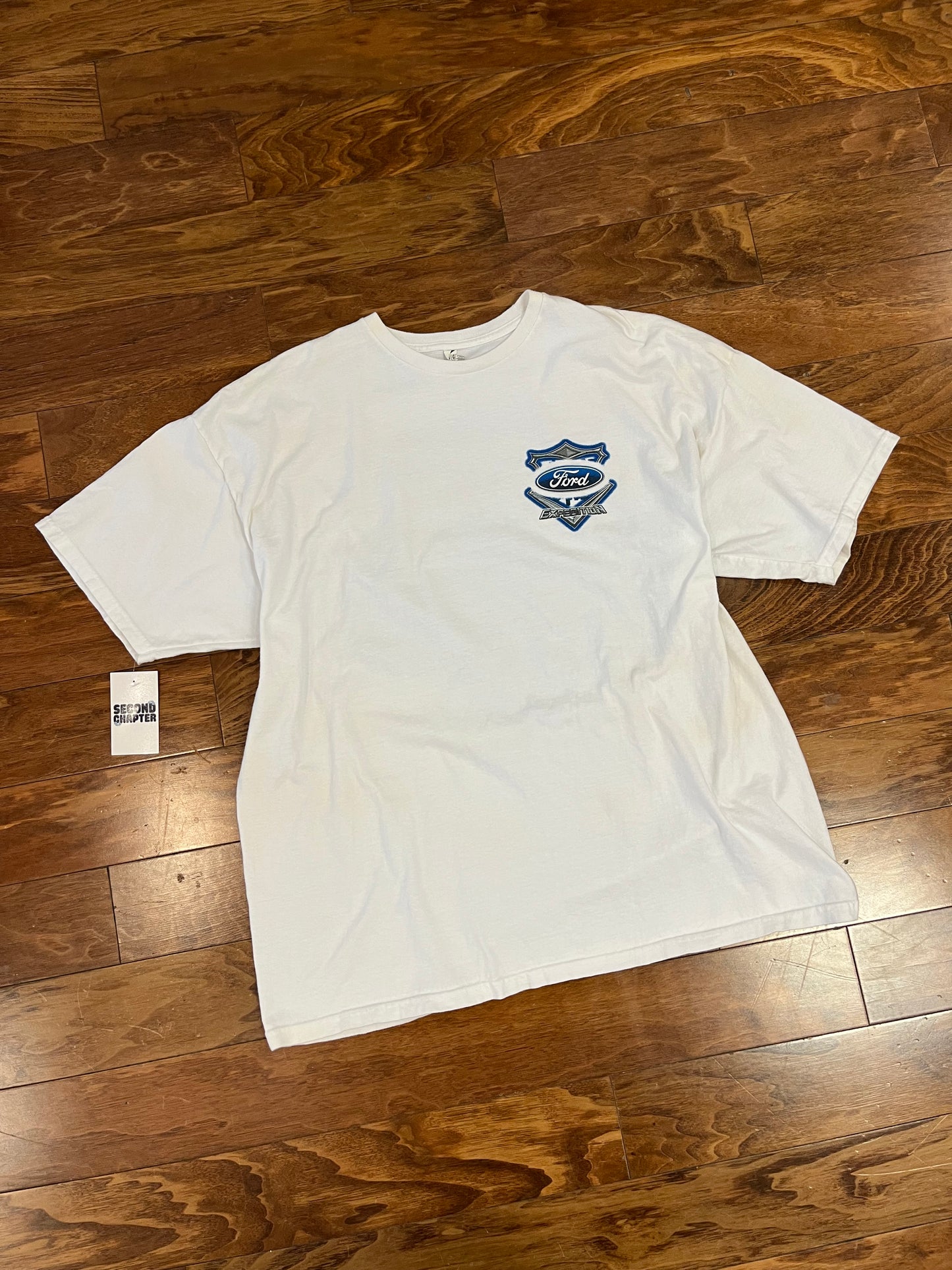 00s Ford Expedition White Graphic Tee (XXL)