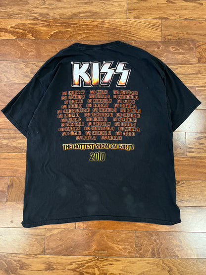 2010 Kiss "Hottest Show on Earth" Music Tee (XL)