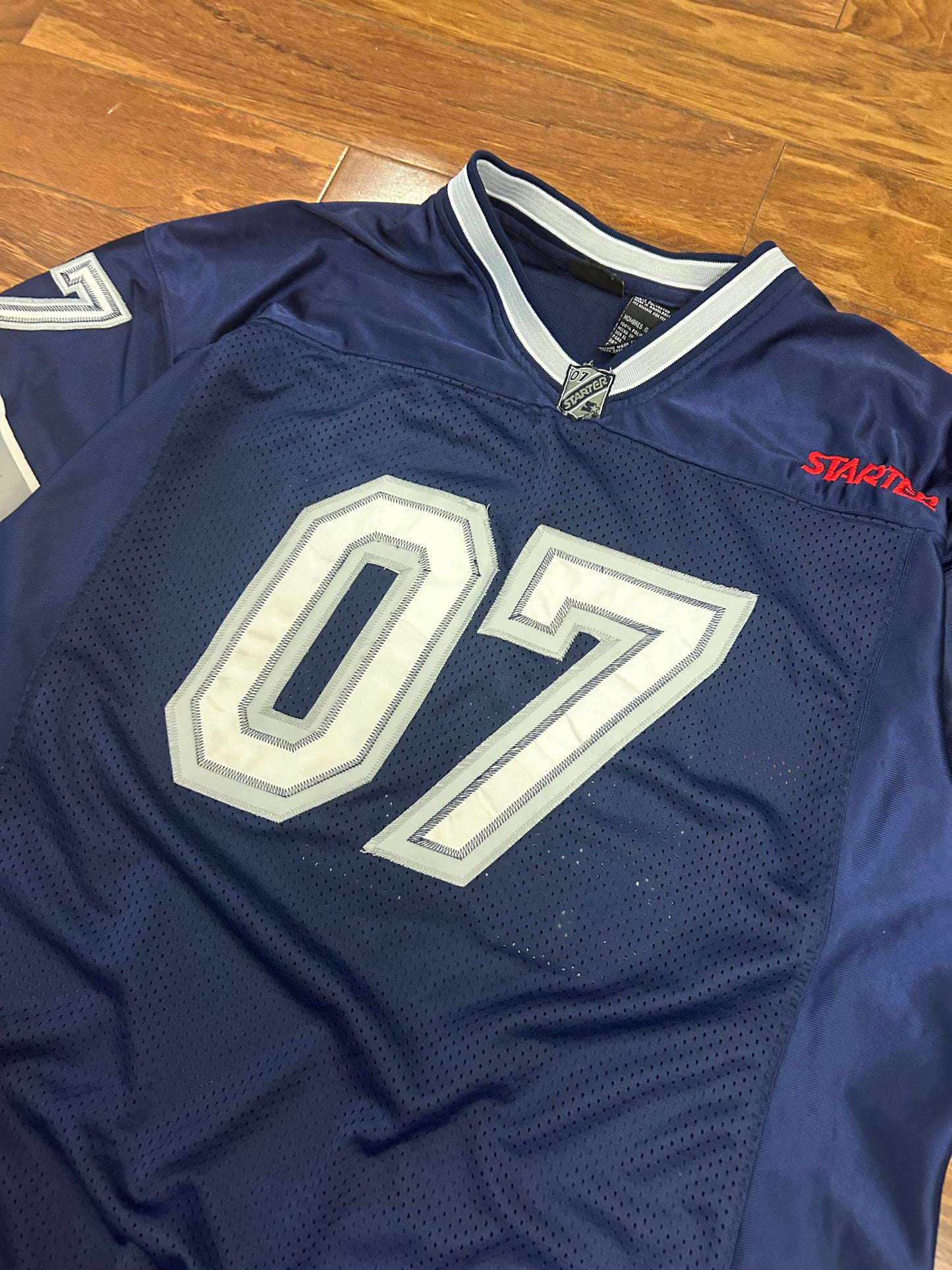 2007 Starter Stitched Football Jersey (L)