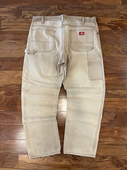 00s Dickies Faded Distressed Tan Workwear Pants (38 x 32)