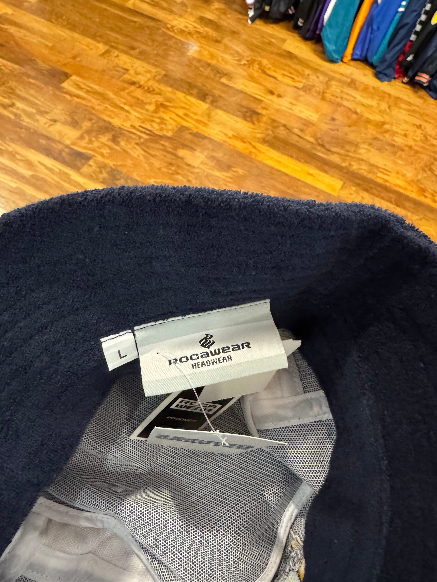 00s Roca Wear Navy Bucket Hat (L)