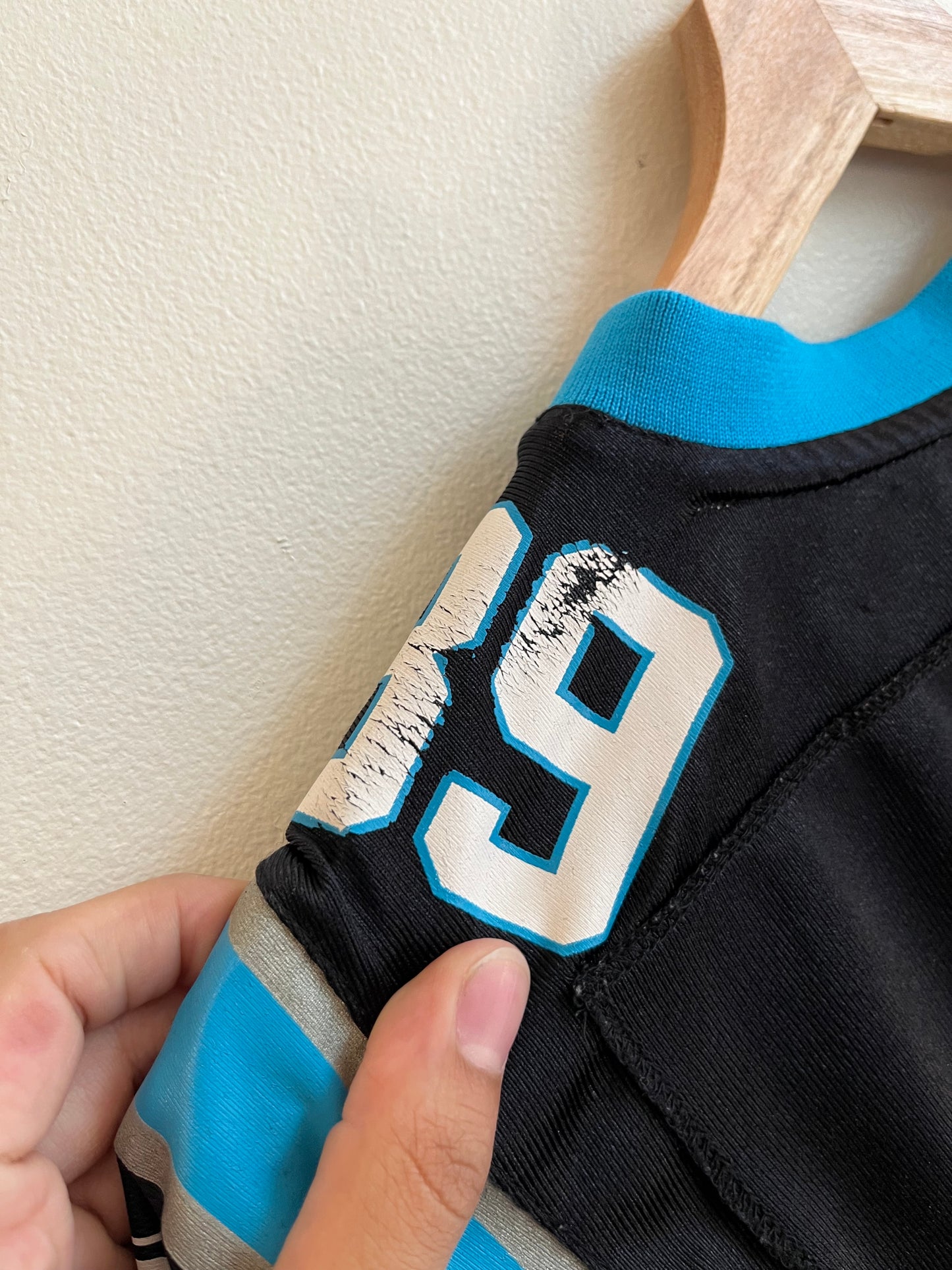 2010s Carolina Panthers Steve Smith Reebok Jersey (Youth S)
