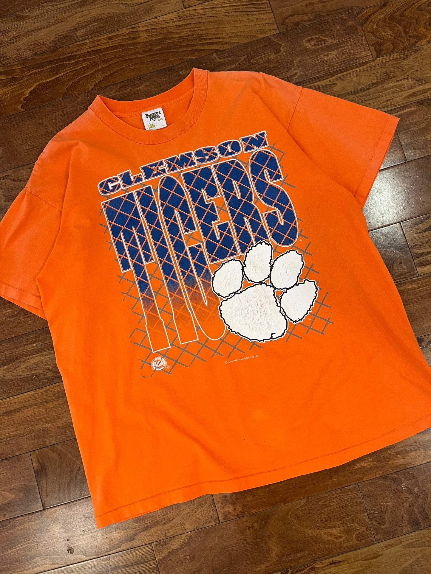 1994 Clemson Tigers Big Spell Out Tee (XL)