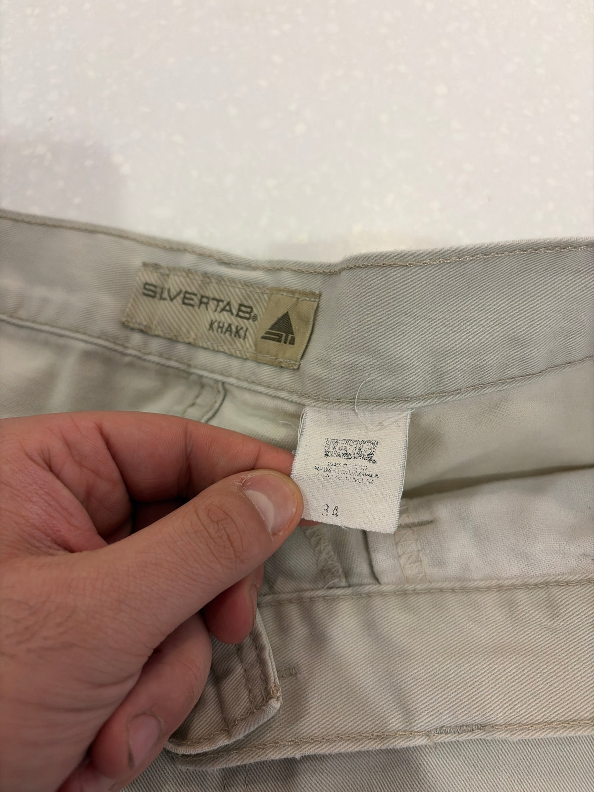 00s Levi's Silver Tab Cargo Shorts (34)