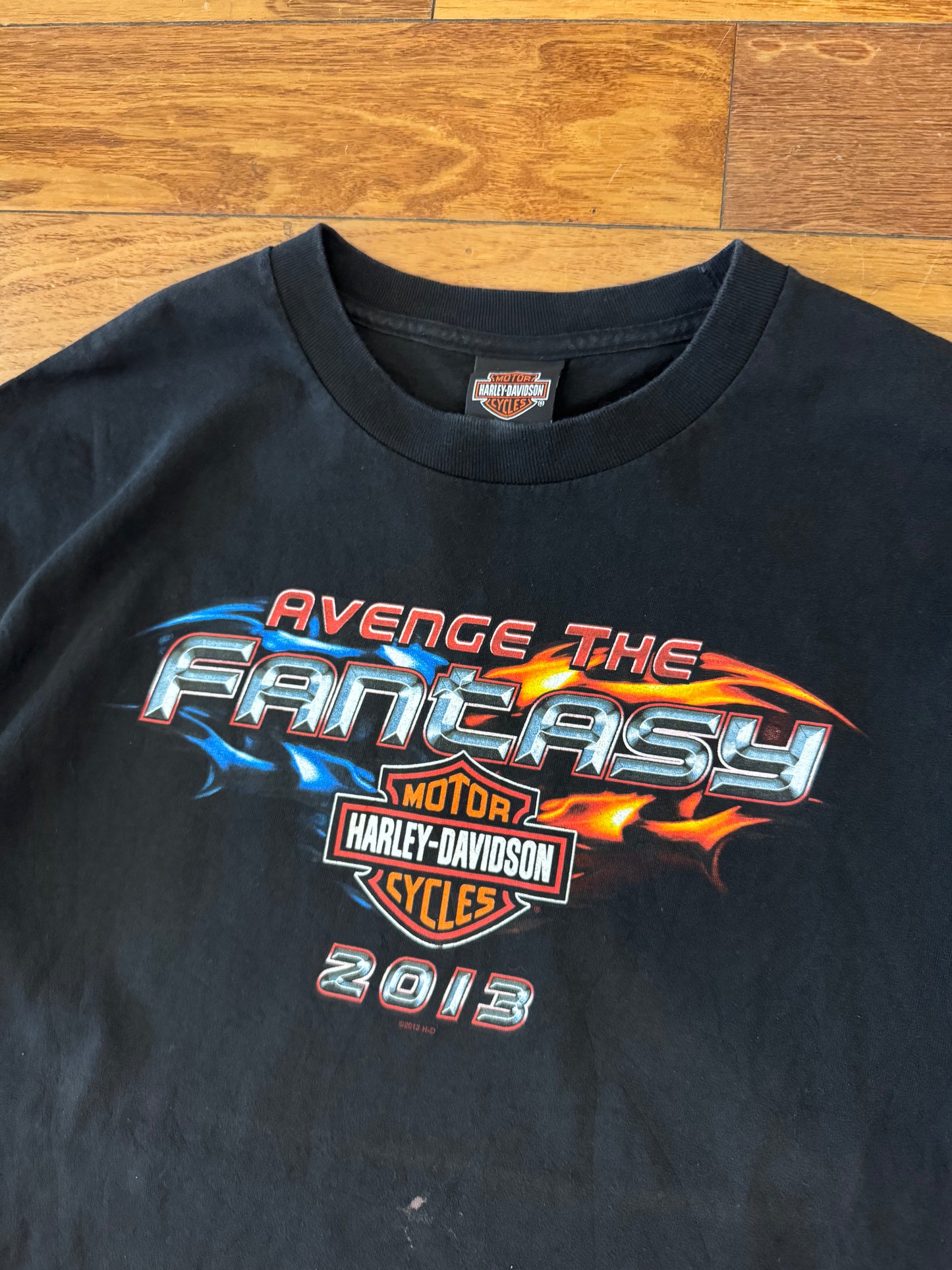 2013 Harley Davidson "Avenge The Fantasy" Tee (XL)