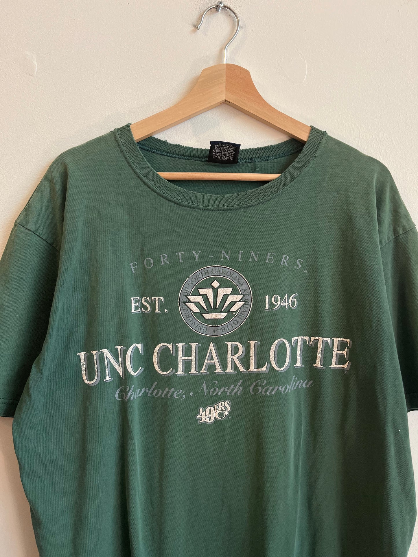 90s UNCC Charlotte Faded Galt Sand Tee (L)