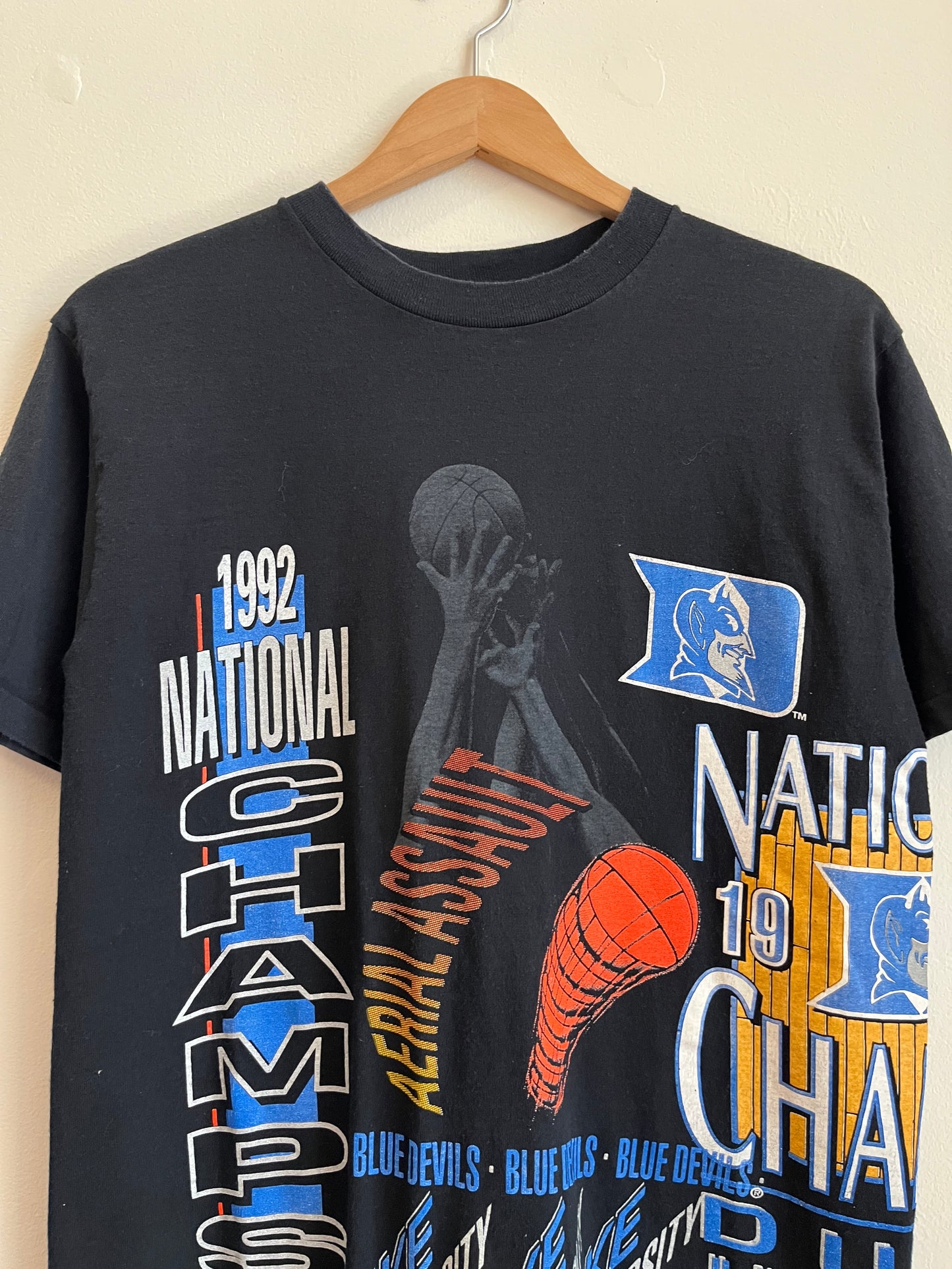 1992 Duke National Champions Wrap Around Salem Tee (M)