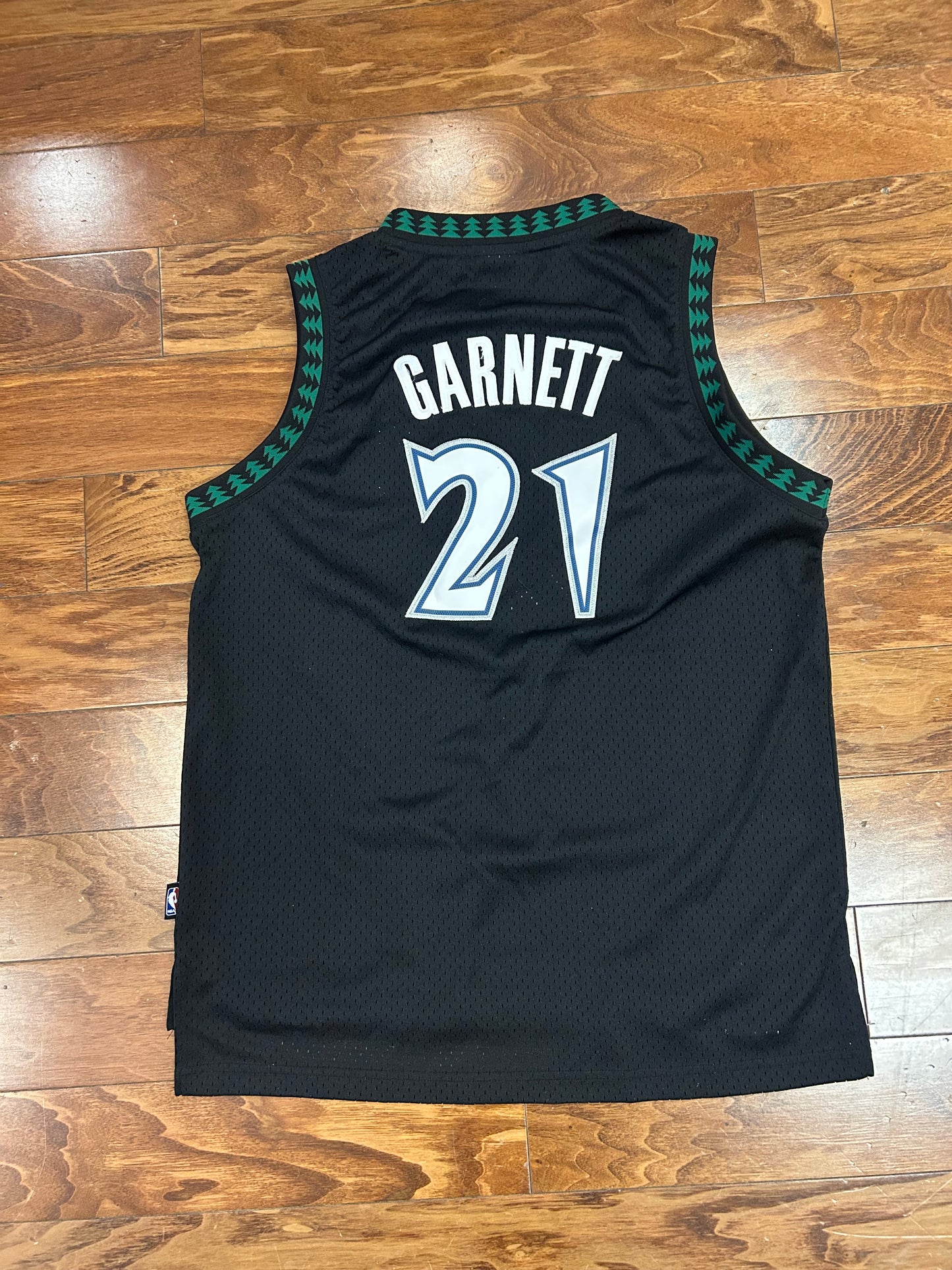 00s Timberwolves Kevin Garnett Reebok NBA Jersey (Youth XL)