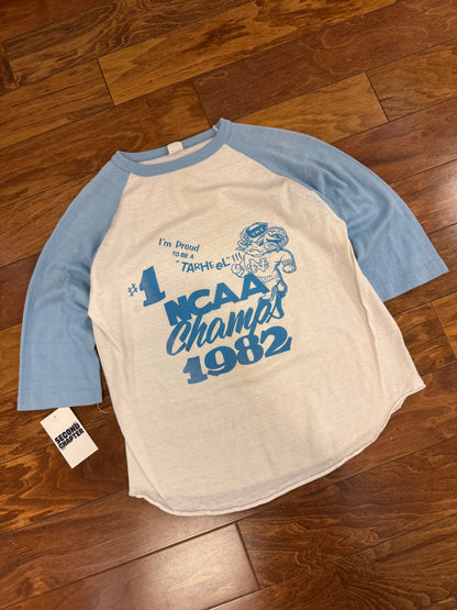 1982 UNC Tar Heels 1/4th Sleeve Vintage Shirt (S)
