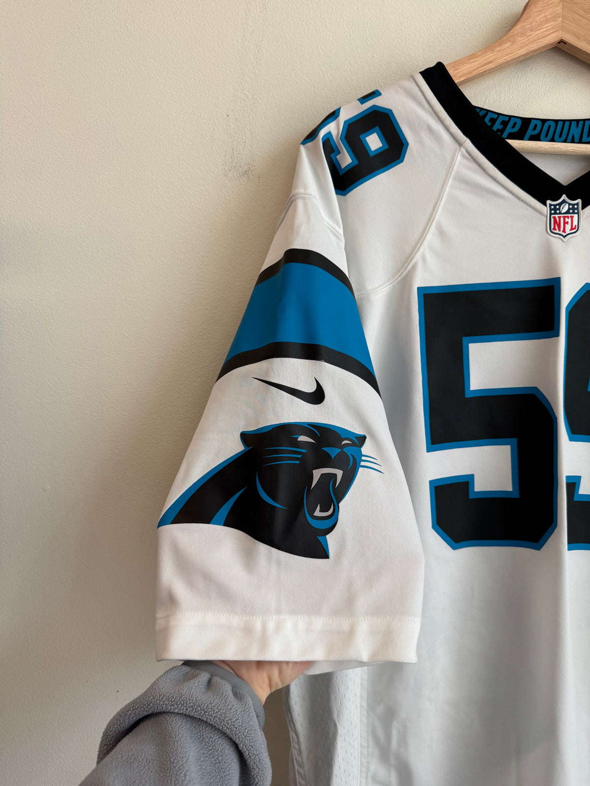 2010s Carolina Panthers Luke Kuechly Nike Away Jersey (XXL)