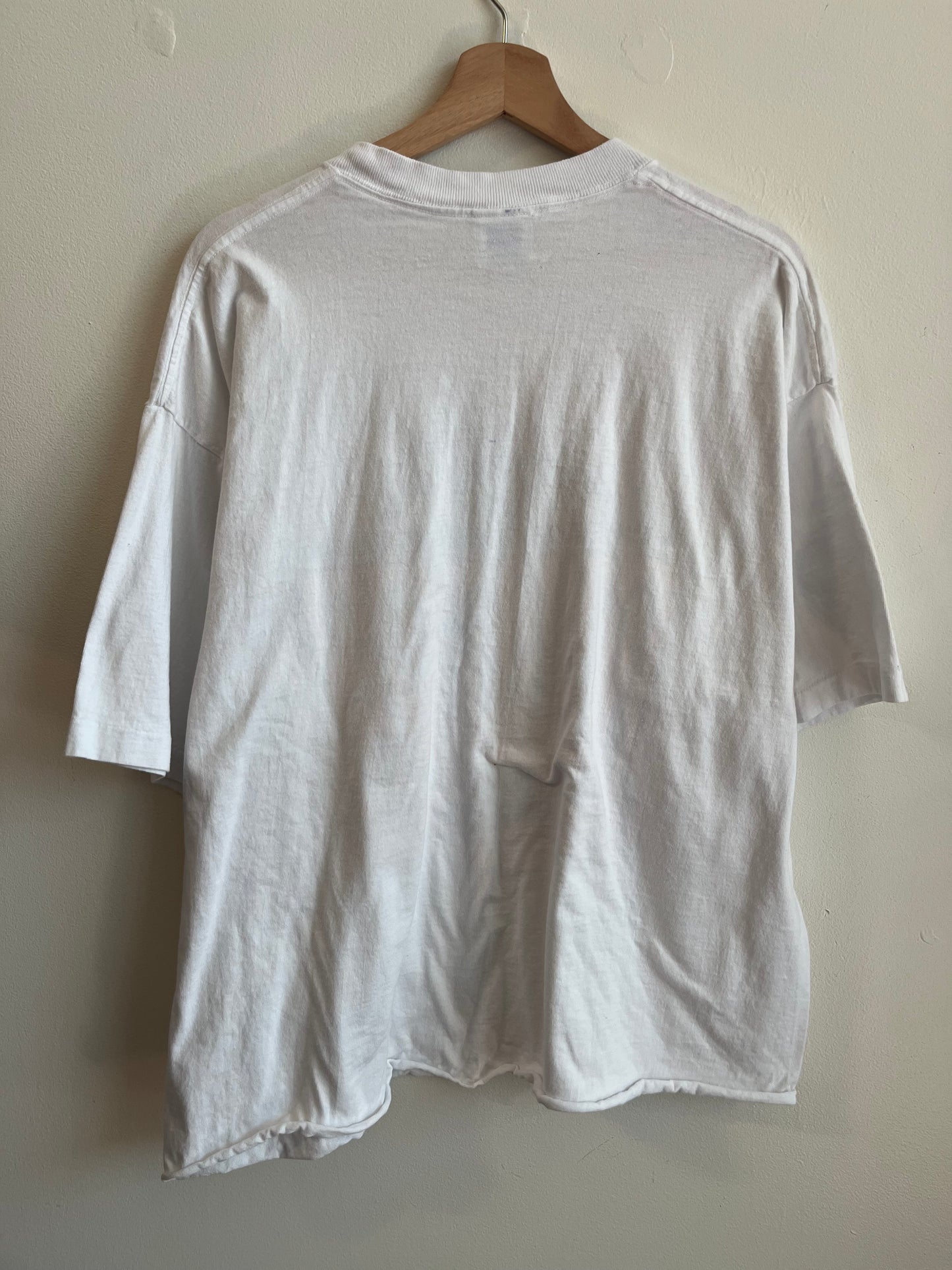 1997 Tennessee Lady Vols Back to Back Champs Cropped Tee (XL)
