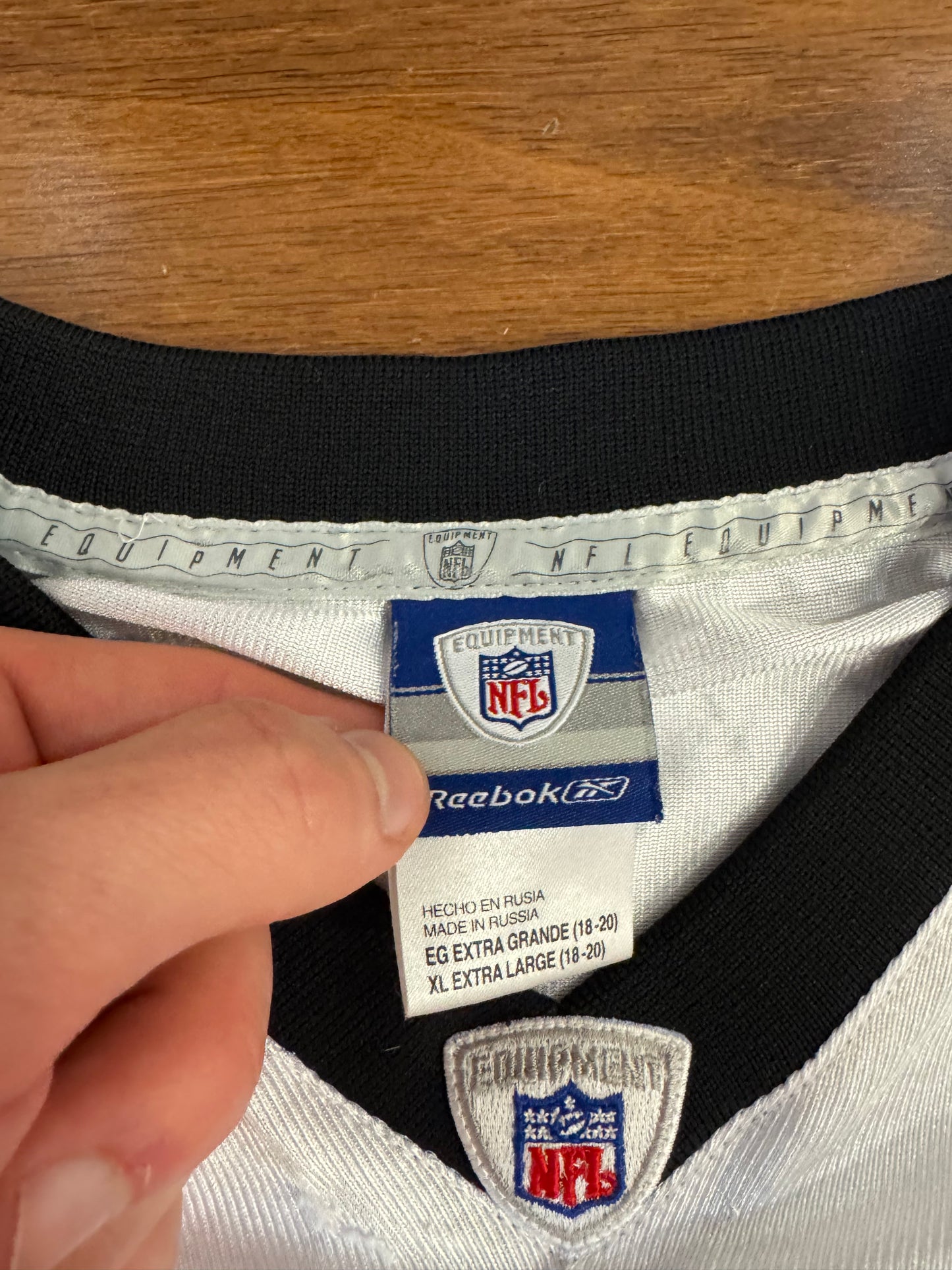 00s Carolina Panthers Steve Smith Away Football Jersey (Youth XL)