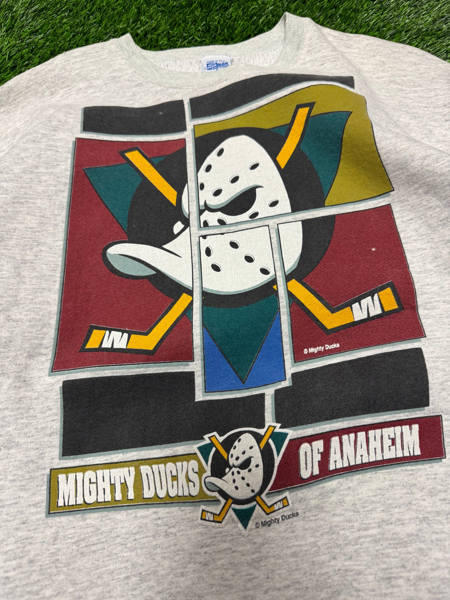 90s Mighty Ducks Vintage Salem Hockey Stained Crewneck (L)