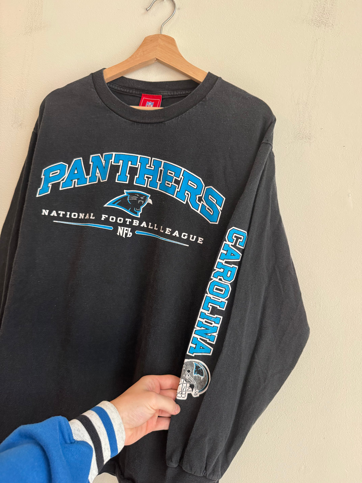 00s Carolina Panthers Black Long Sleeve Shirt (L)
