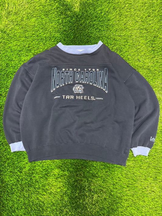 00s University of North Carolina UNC Vintage Lee Embroidered Crewneck (XL)