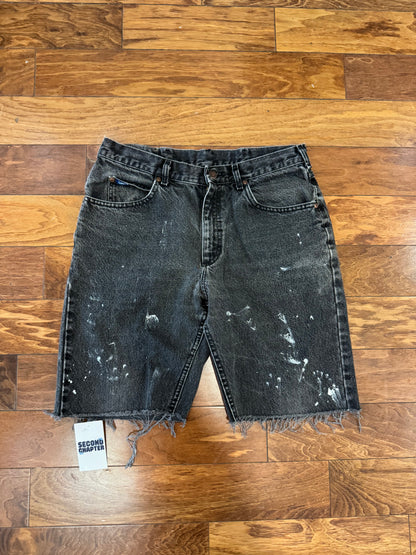 90s Lee Faded Black Painter Shorts (32)