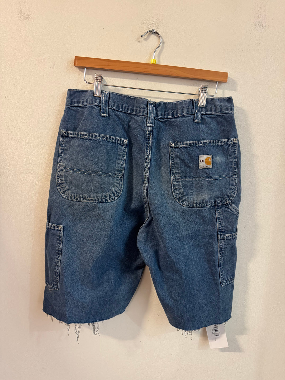 00s Carhartt FR Carpenter Shorts (32)
