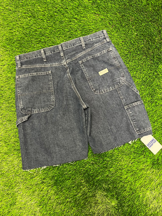 00s Wrangler Workwear Carpenter Dark Wash Cut Frayed Jean Shorts (36)
