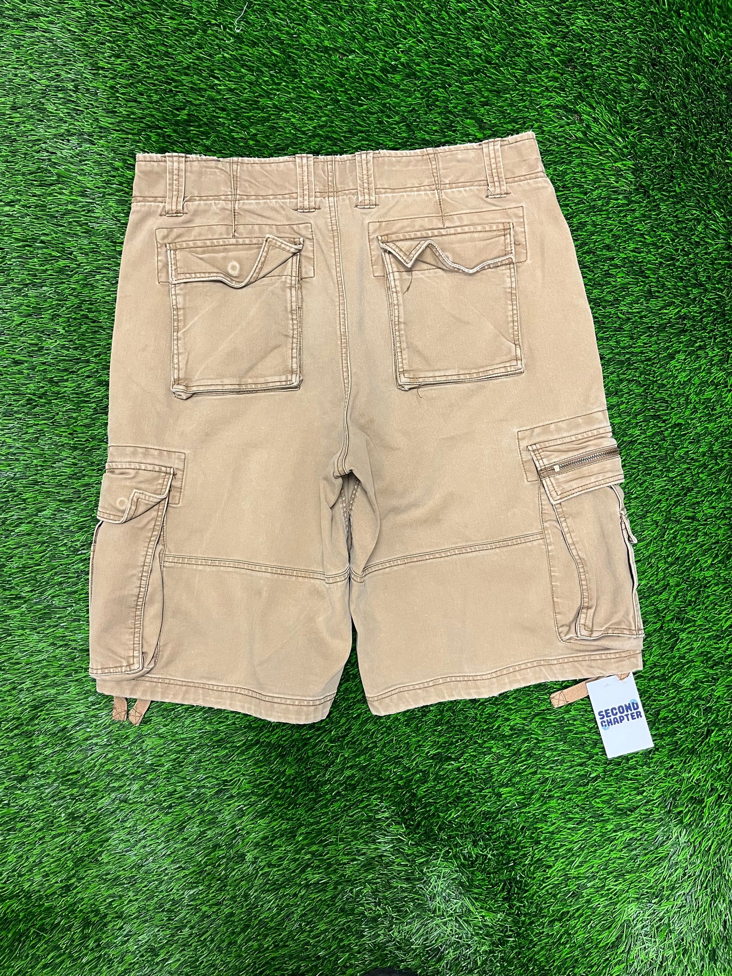 00s Aeropostale Baggy Tan Cargo Shorts (34)