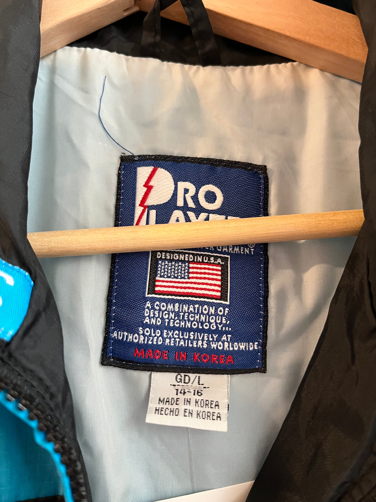 90s Carolina Panthers Pro Player Windbreaker (Youth L)