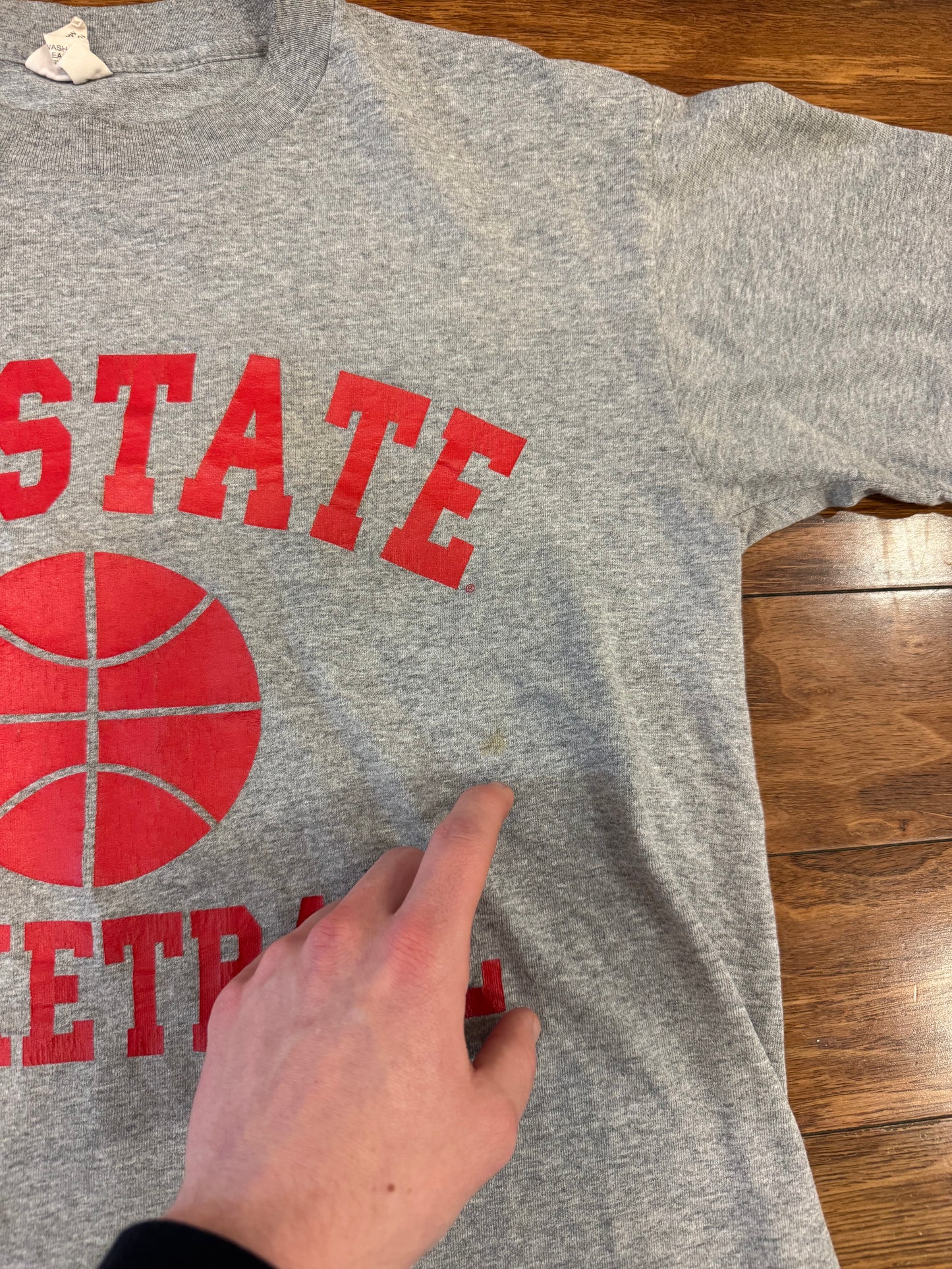 90s NC State Basketball Tee (M)