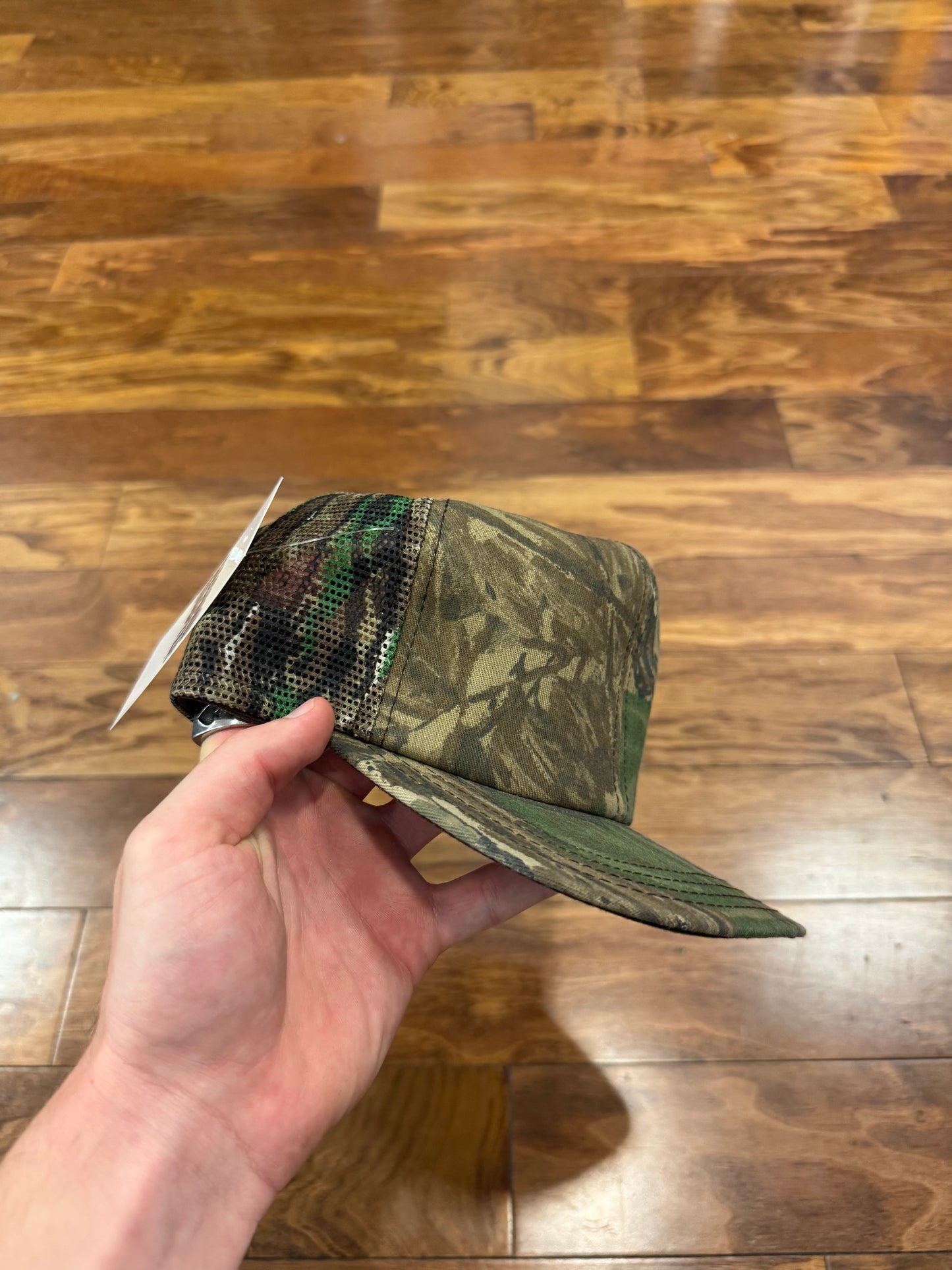 80s Camo Realtree Trucker Hat (OS)