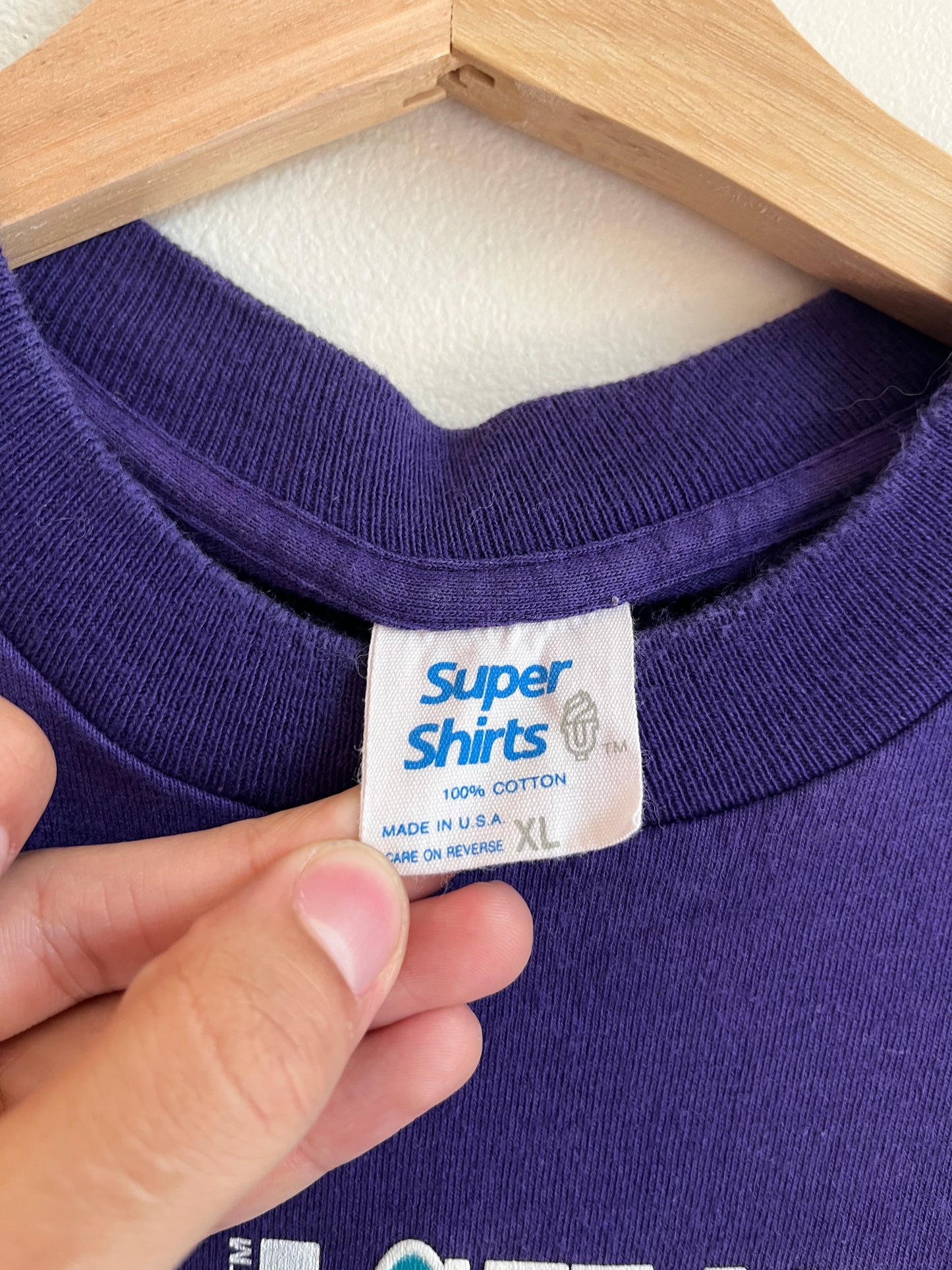 90s Charlotte Hornets Supershirts Spell Out Team Signature Tee (XL)