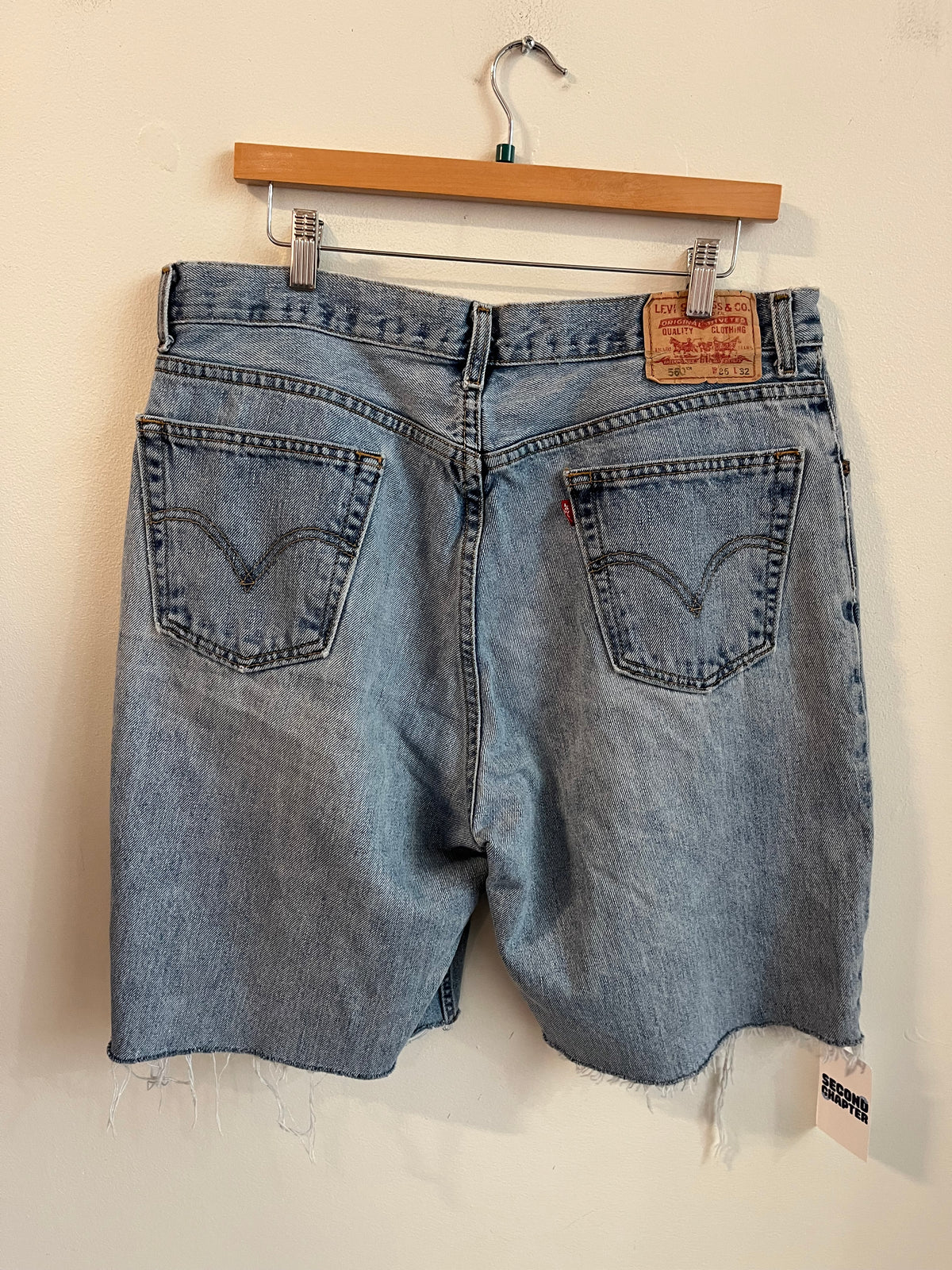 2007 Levi's 560 Baggy Light Wash Shorts (36)