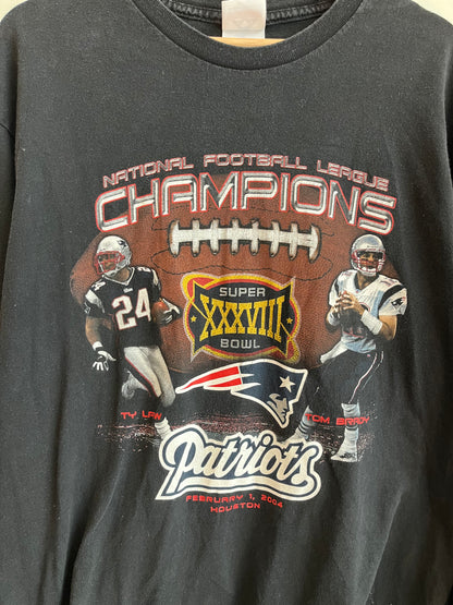 2004 New England Patriots Tom Brady & Ty Law Long Sleeve Shirt (L)