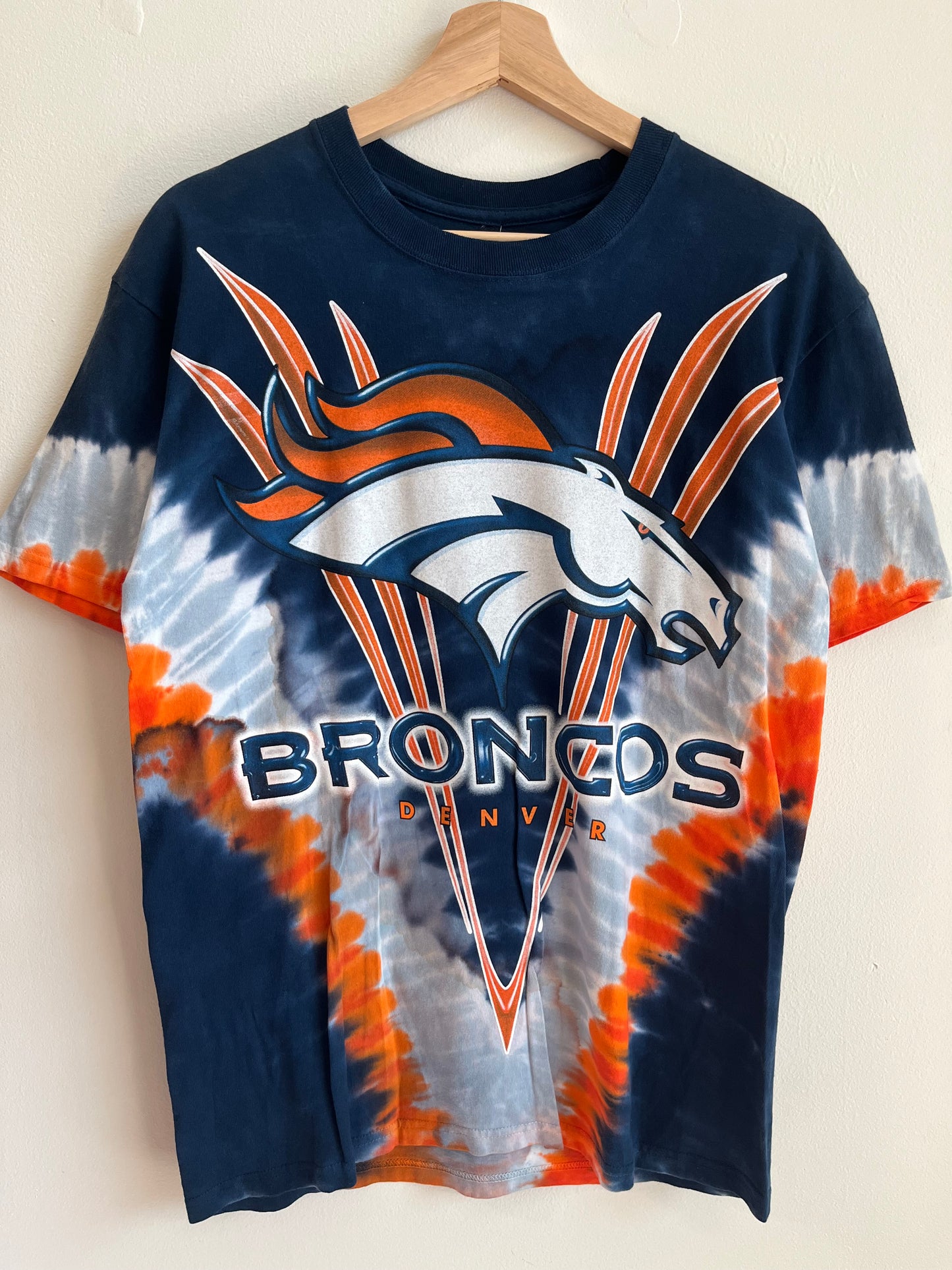 00s Denver Broncos Tie Dye Majestic Tee (M)