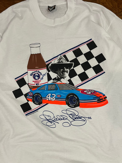 90s Richard Petty BBQ Nascar Graphic Tee (XXL)