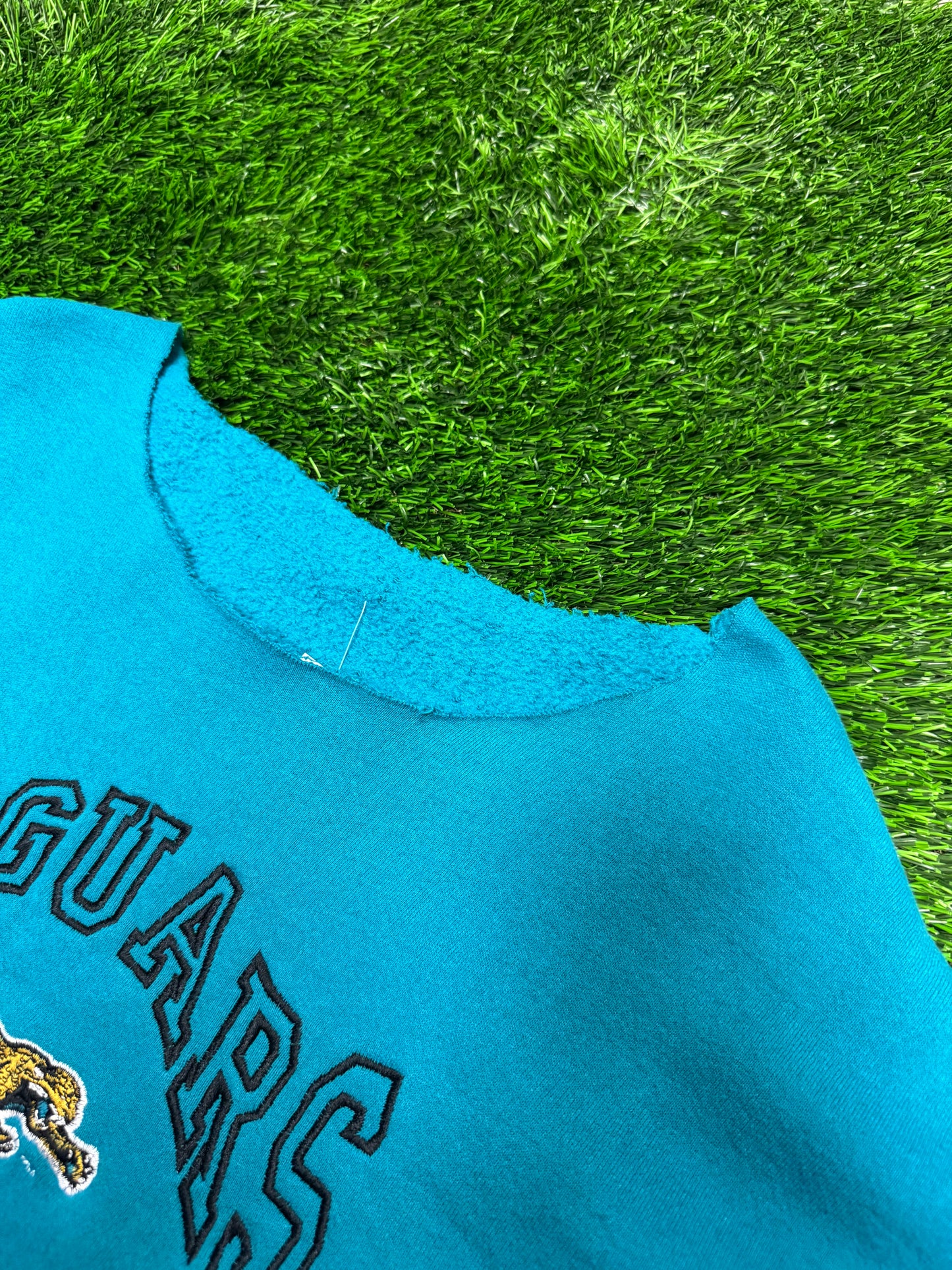 90s Jacksonville Jaguars Cut Off Crewneck (L)