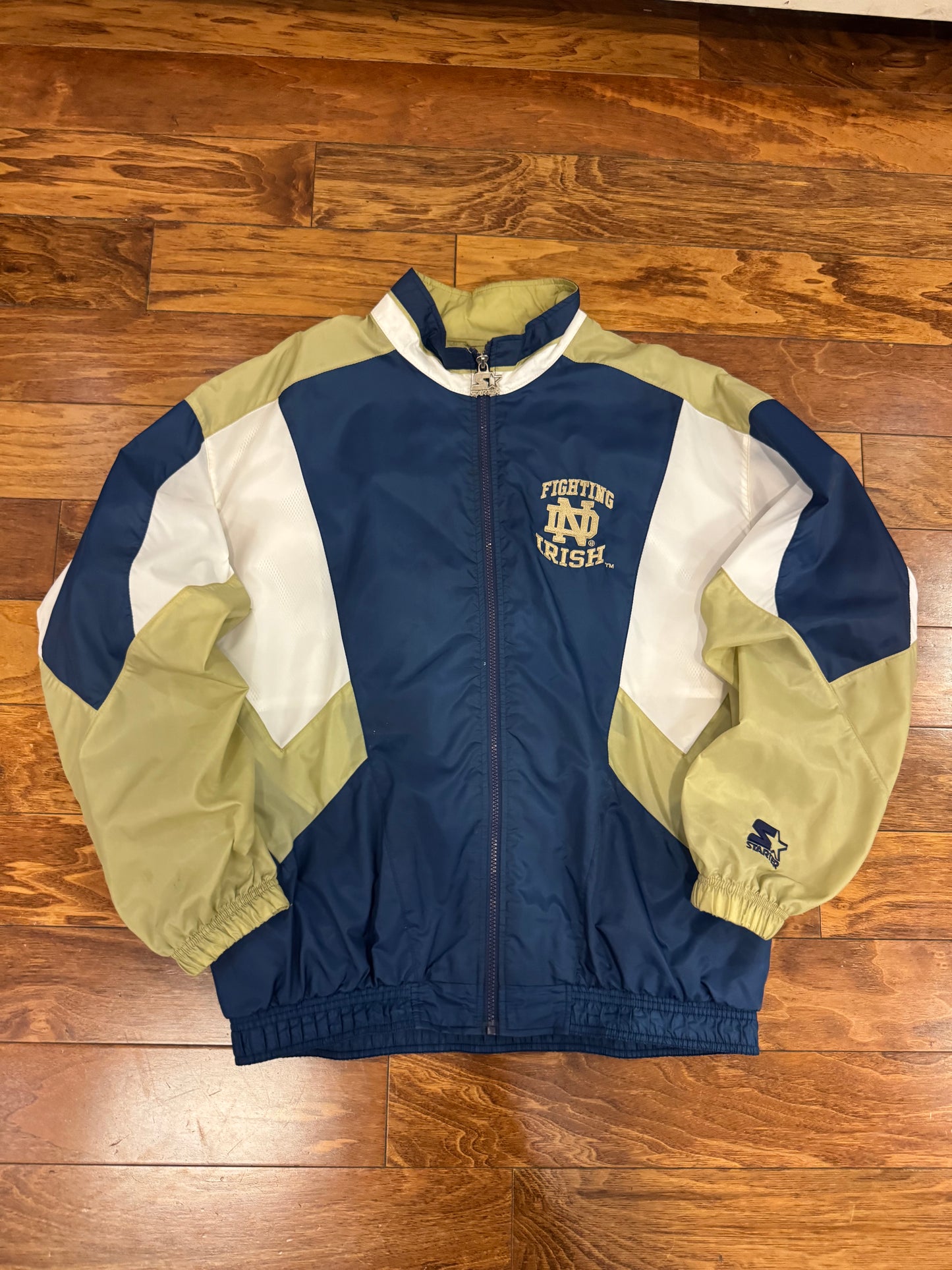 90s University of Notre Dame Starter Embroidered Windbreaker (L)