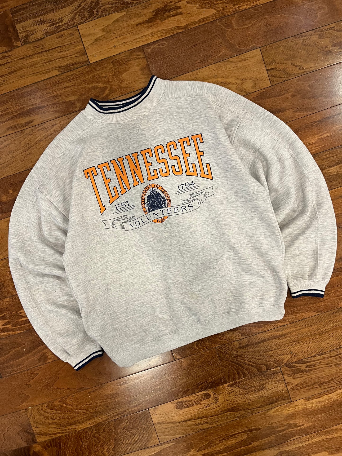 90s Tennessee Volunteers Gear Sports Vintage Crewneck (XL)