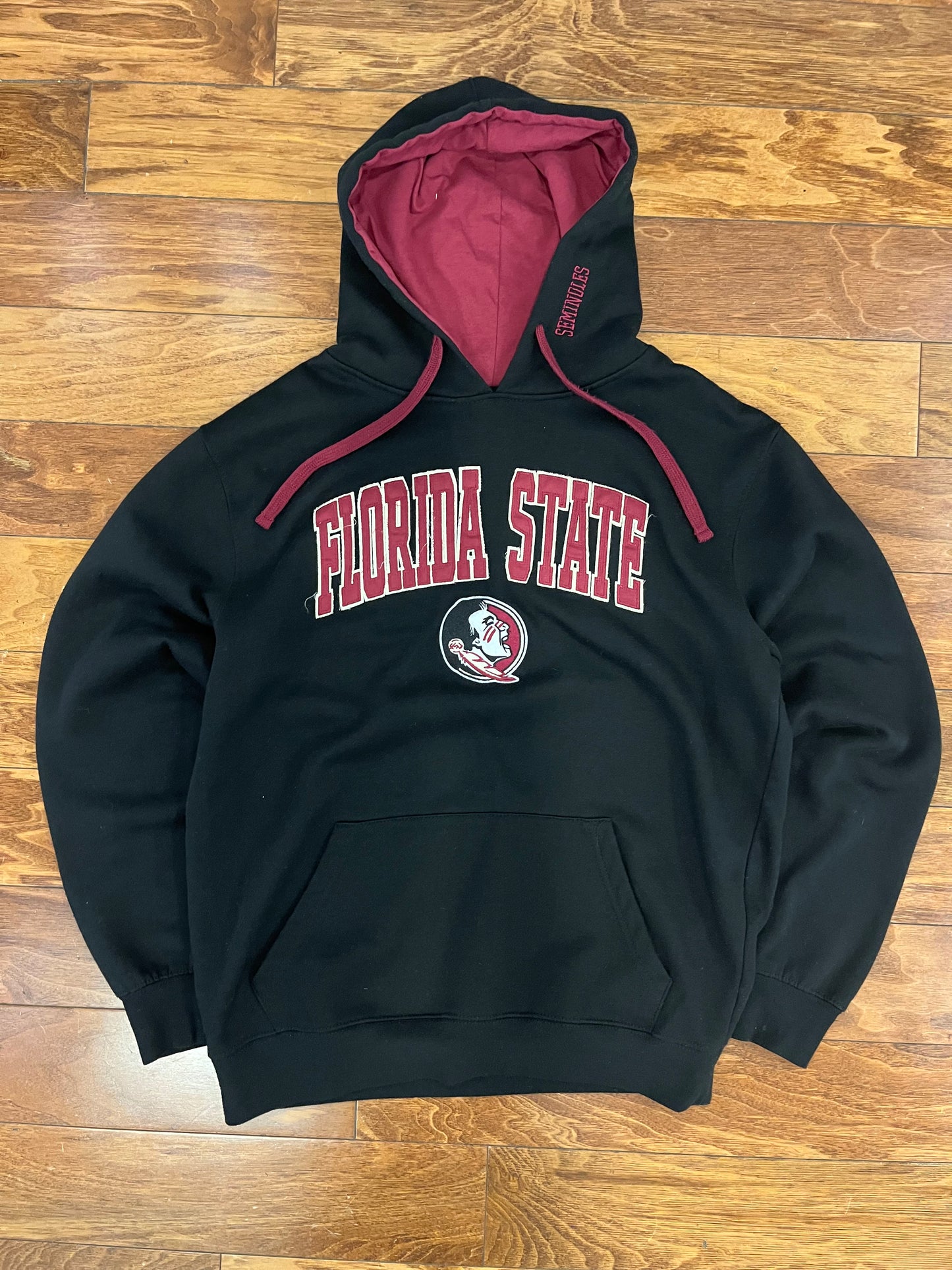 2010s Florida State (FSU) Embroidered Spell Out Hoodie (M)