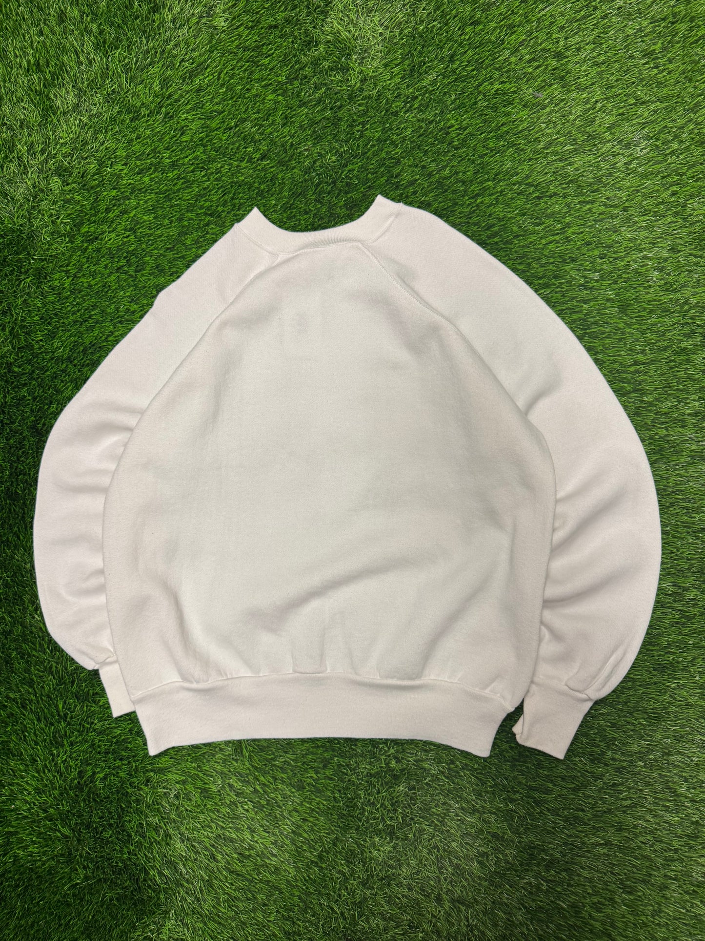 90s Shaquille O'Neal White NBA Crewneck (XL)