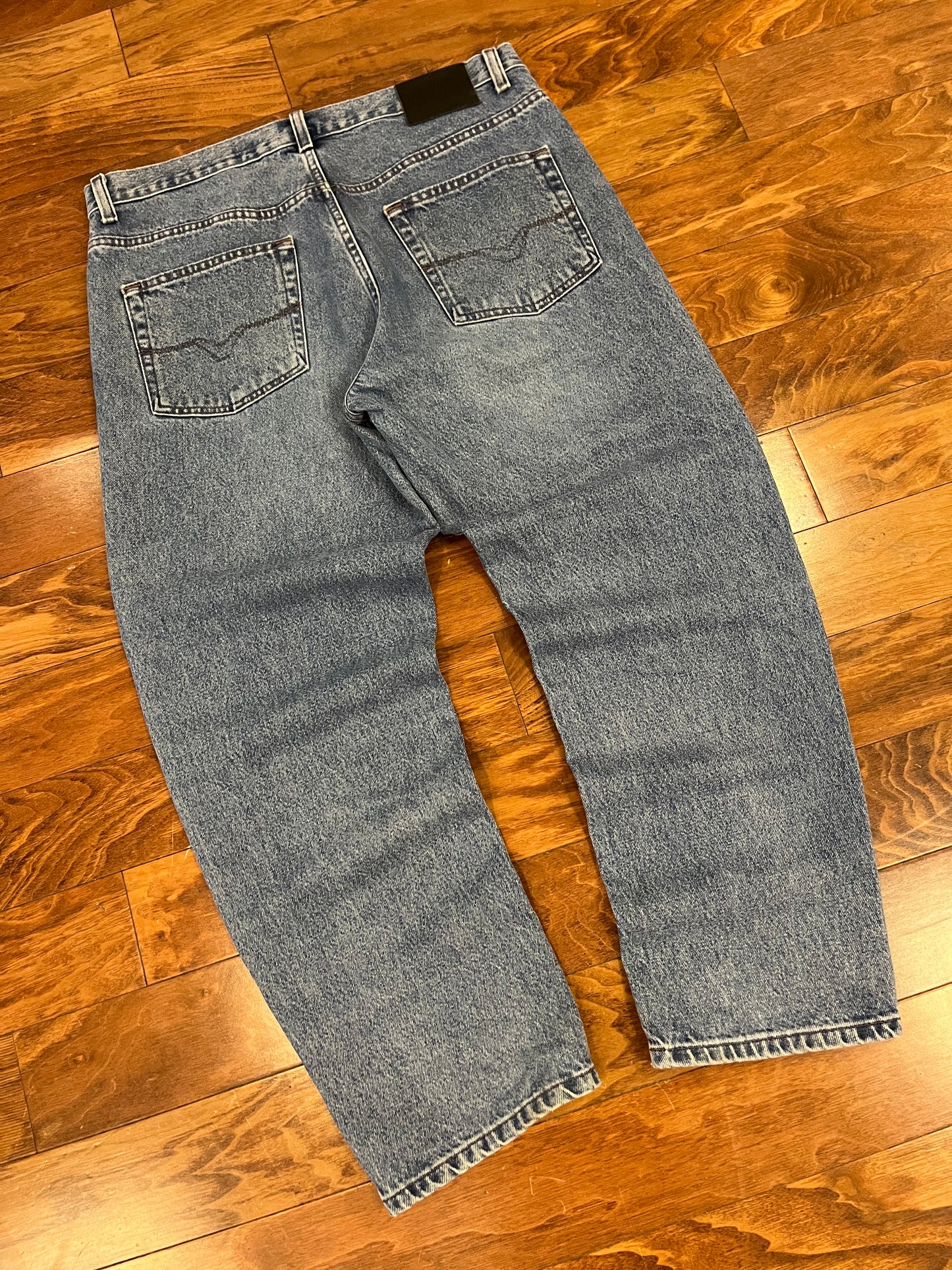 Harley Davidson Mid Wash Blue Jeans (36 x 30)