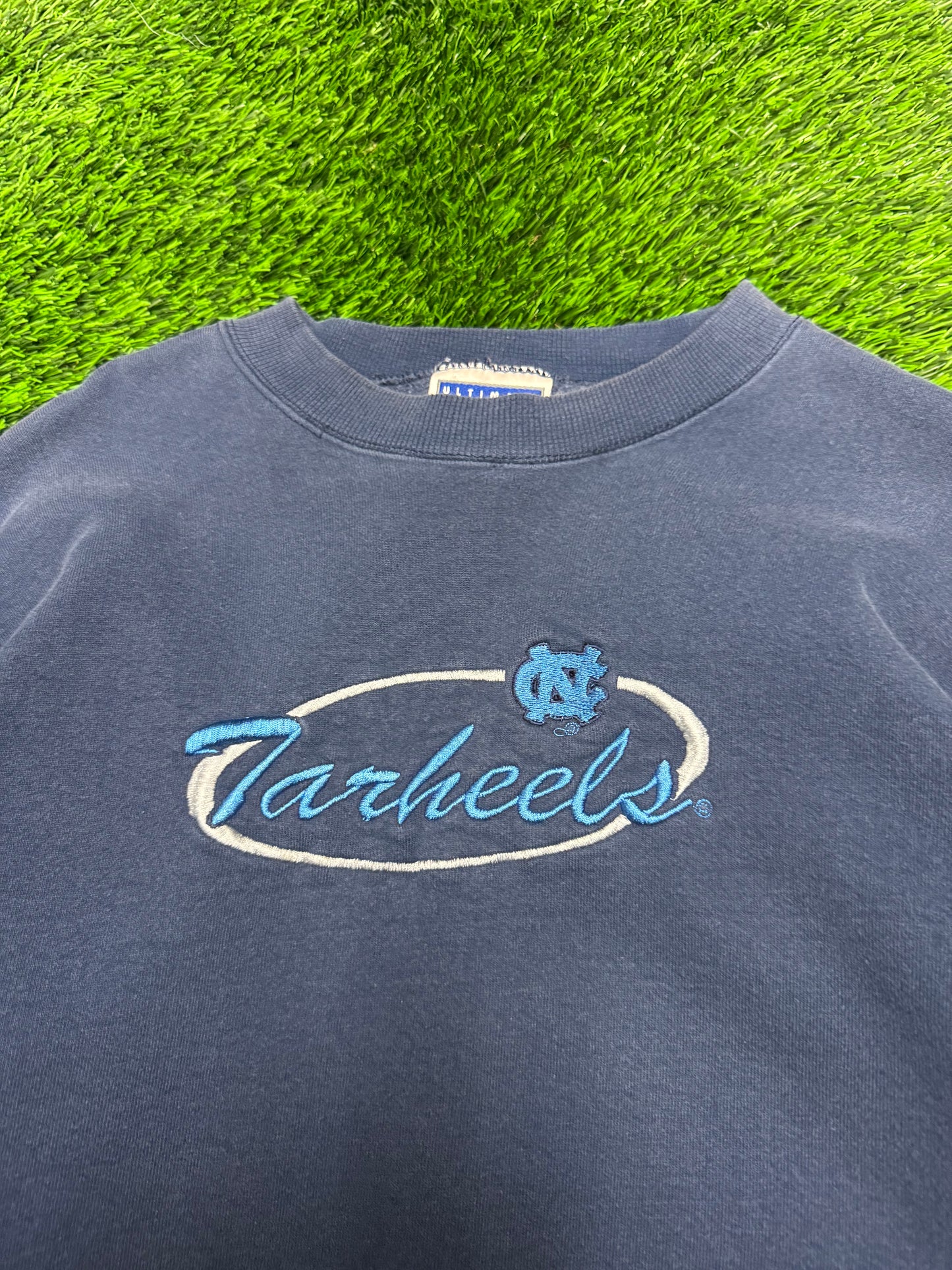 90s University of North Carolina UNC Tar Heels Vintage Embroidered Crewneck (L)