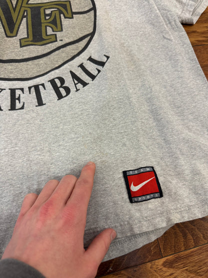 90s Nike Wake Forest Basketball Tee (M)