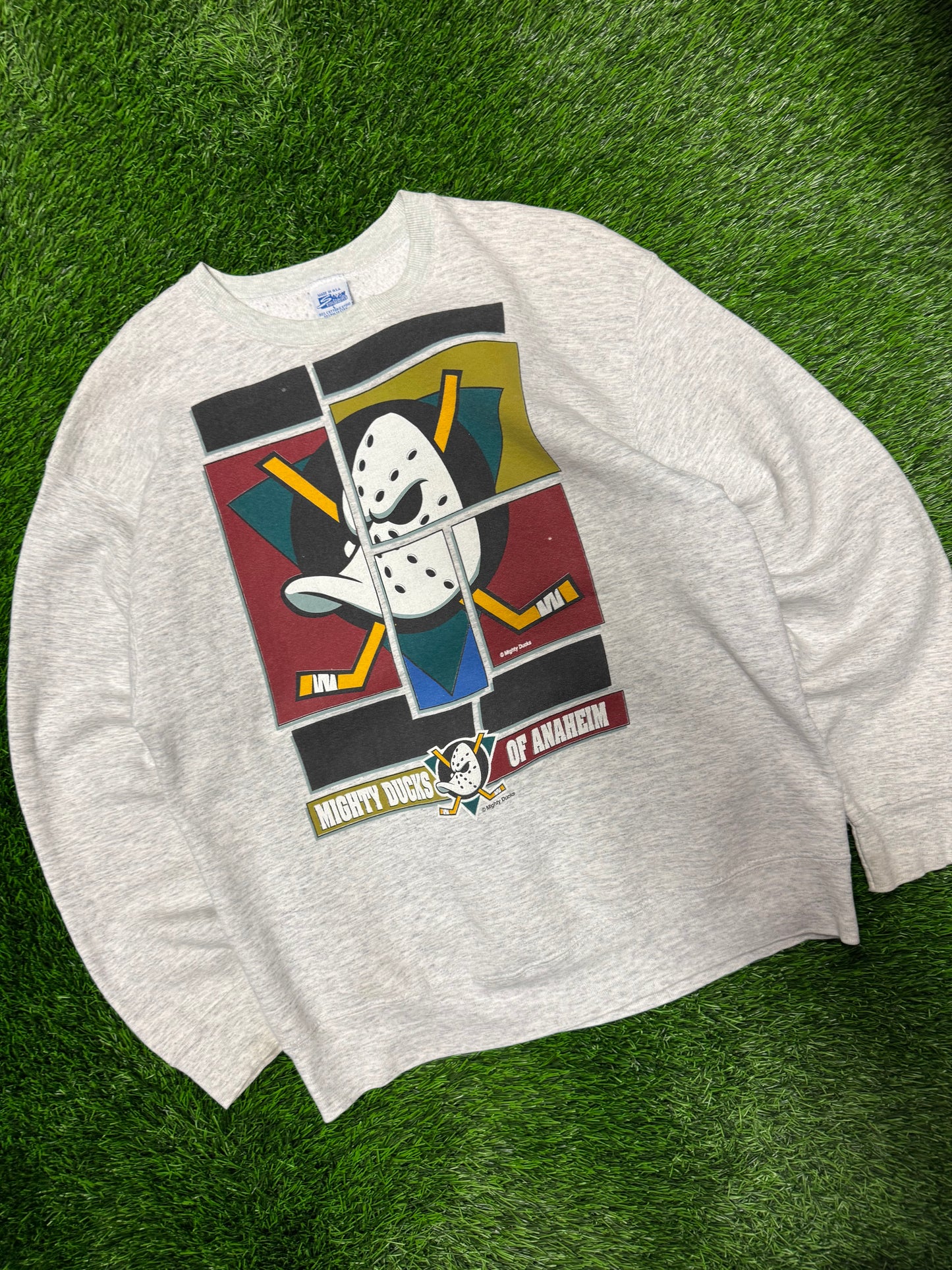 90s Mighty Ducks Vintage Salem Hockey Stained Crewneck (L)