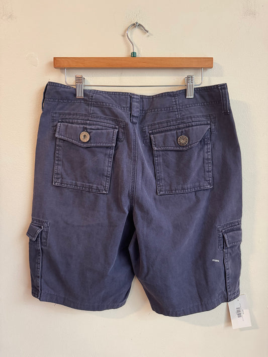 00s Guess Faded Utility Navy Shorts (34)