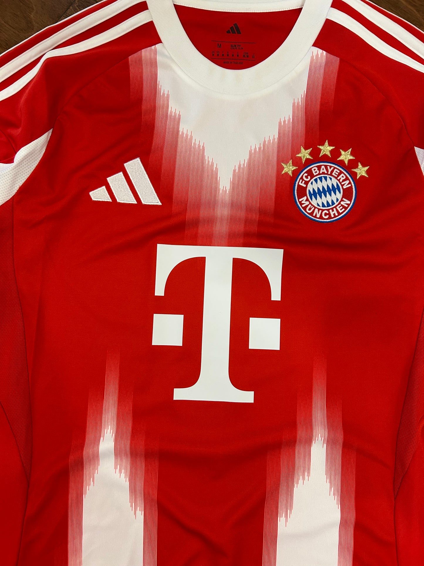 FC Bayern Munchen Deadstock Adidas Home Soccer Jersey 2024-25 Kit (M)