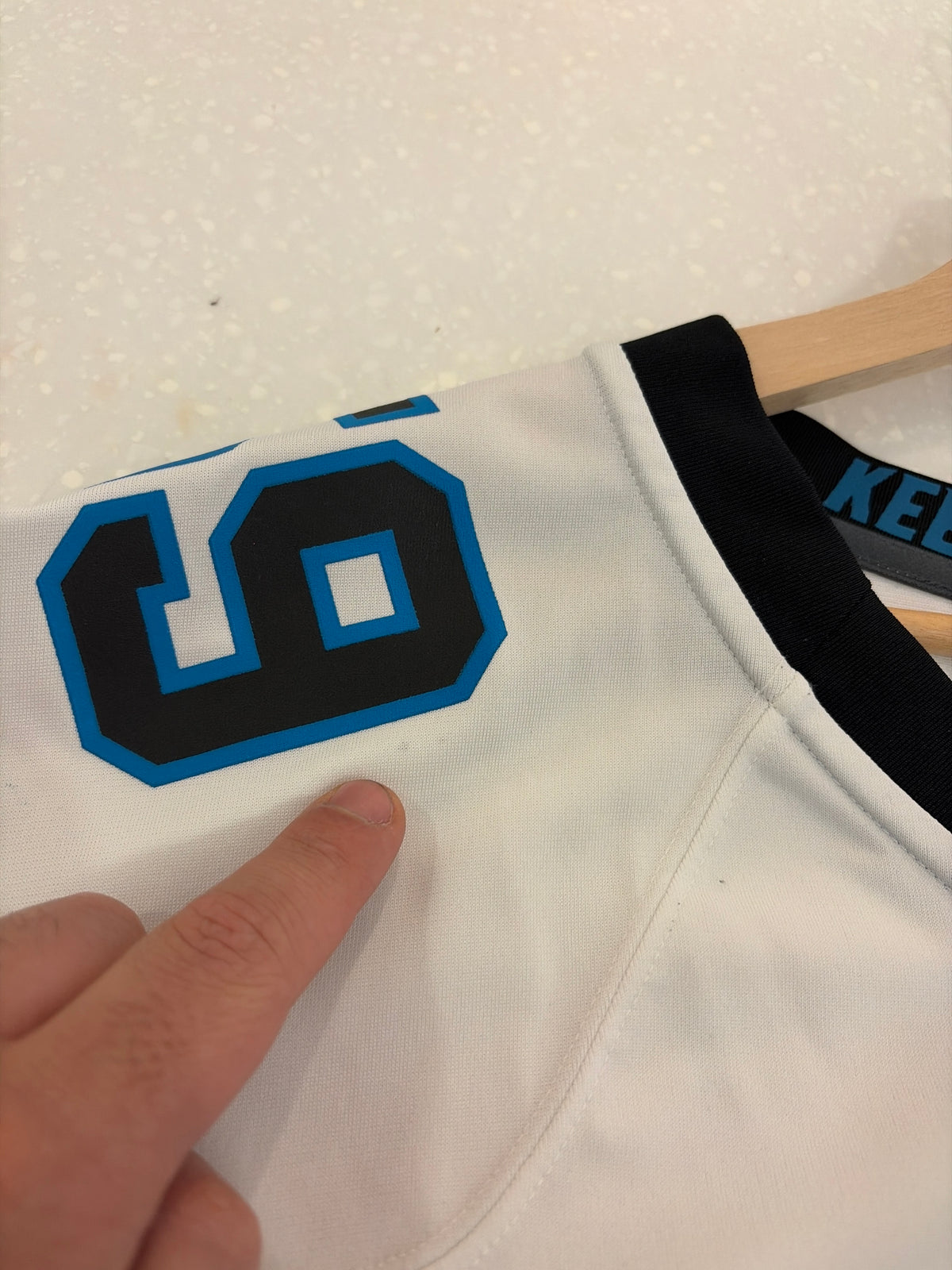 2010s Carolina Panthers Luke Kuechly Nike Away Jersey (XXXL)
