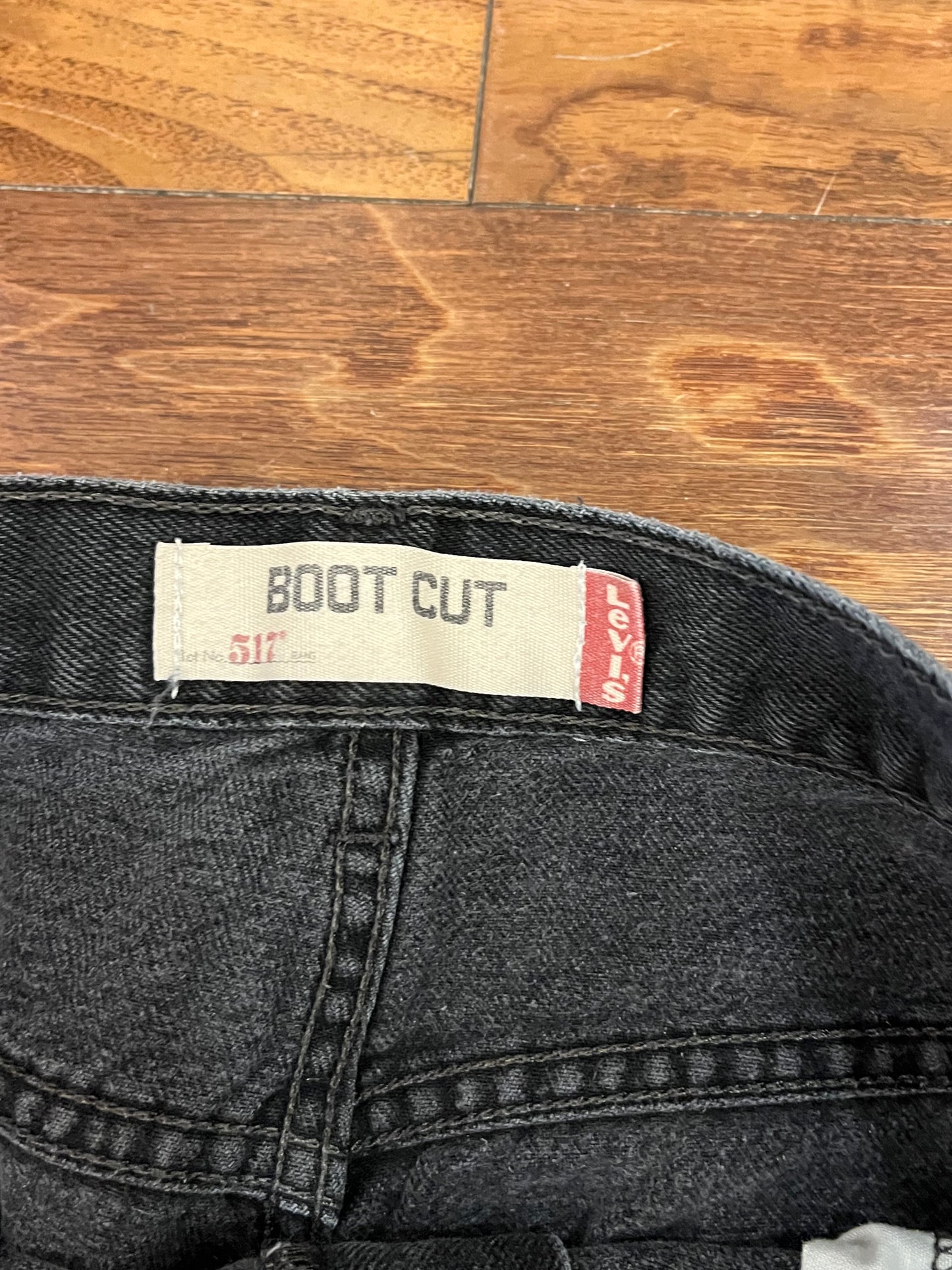 2009 Levi's 517 Black Bootcut Jeans (34 x 32)