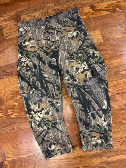90s Mossy Oak Dark Camo Pants (36 x 32)