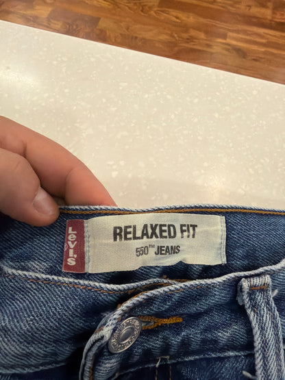 2004 Levi's 550 Relaxed Fit Dark Wash Jean Shorts (34)