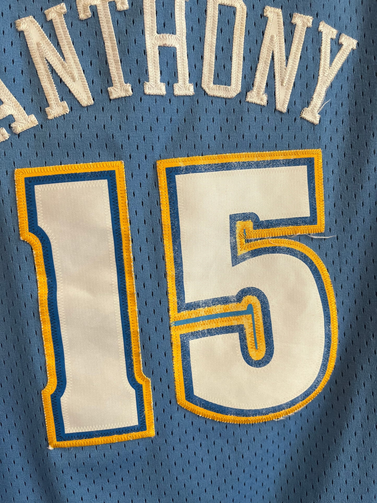2000s Denver Nuggets Carmelo Anthony Youth Jersey (YXL)