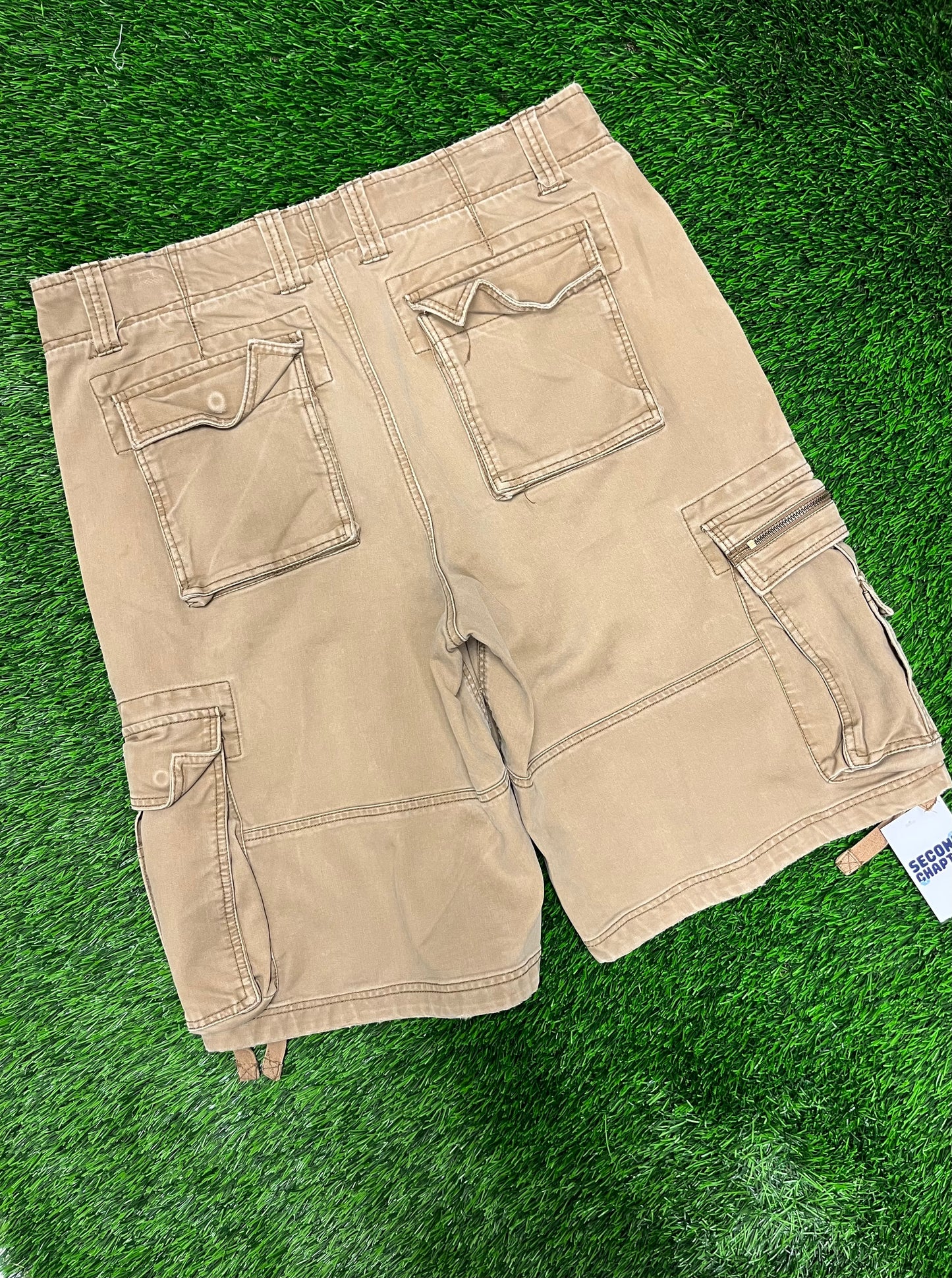 00s Aeropostale Baggy Tan Cargo Shorts (34)