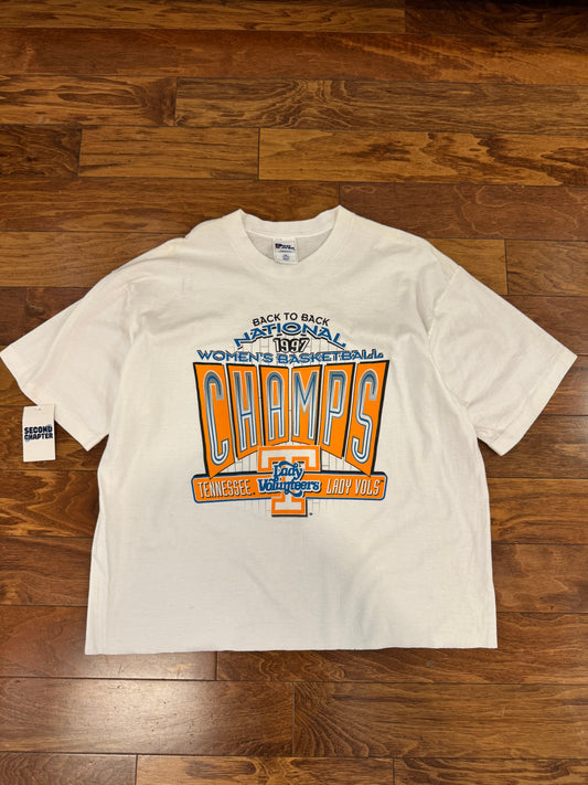 1997 Tennessee Lady Vols Back to Back Champs Cropped Tee (XL)